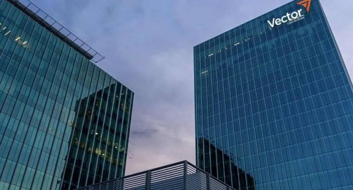 Vector Casa de Bolsa e Intercam Banco dejan de operar en México, informa ABM