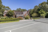 6 sporty homes with tennis courts