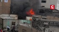 Alerta en el Cercado de Lima: incendio afecta almacén contiguo al Congreso de la República