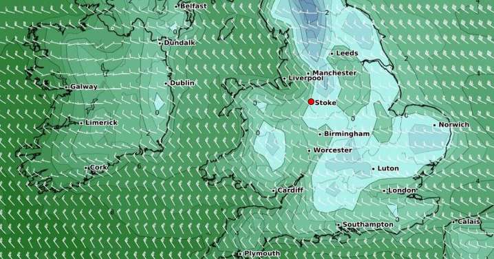 Gritting crews 'monitoring' North Staffordshire weather as temperatures drop