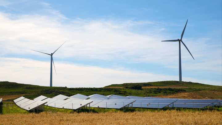 Apple invierte en energía solar en España para reducir su huella de carbono