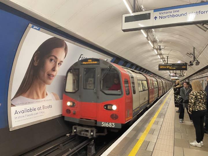 London travel news LIVE: Tube hit by three suspensions as Northern line commuters face fresh disruption