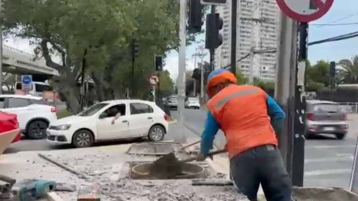 Niña de 4 años cayó en alcantarilla en Maipú: ¿Quién se hace responsable del estado de estas infraestructuras?
