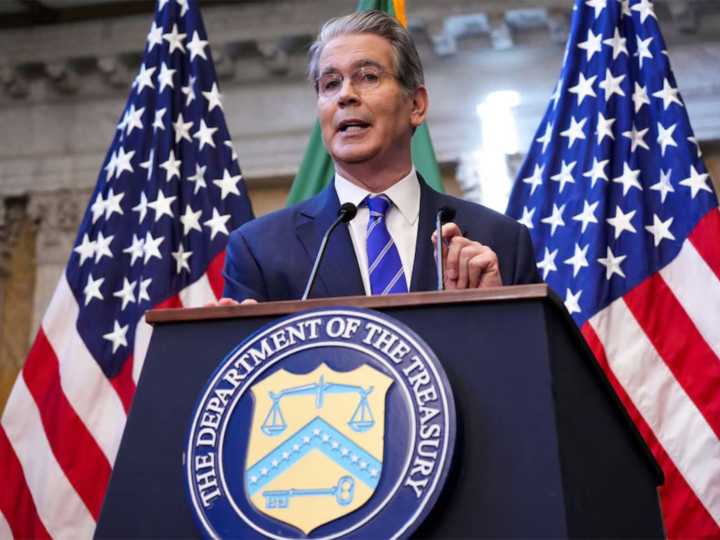 Trump aide critiques democrat Senator of being 'Peronist' on Arge