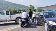 Bloquean la Autopista Siglo XXI: Ejidatarios exigen pago justo por sus tierras tras 20 años de espera