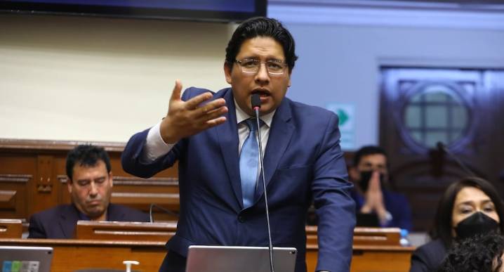 Ilich López cuestionó al Consejo Fiscal tras reciente informe que alerta sobre el impacto económico de las leyes aprobadas en el Congreso l Congreso l Consejo Fiscal