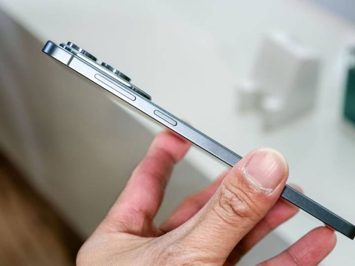 No Wait, A "More Slim" Galaxy S26 Edge Is Still In The Cards