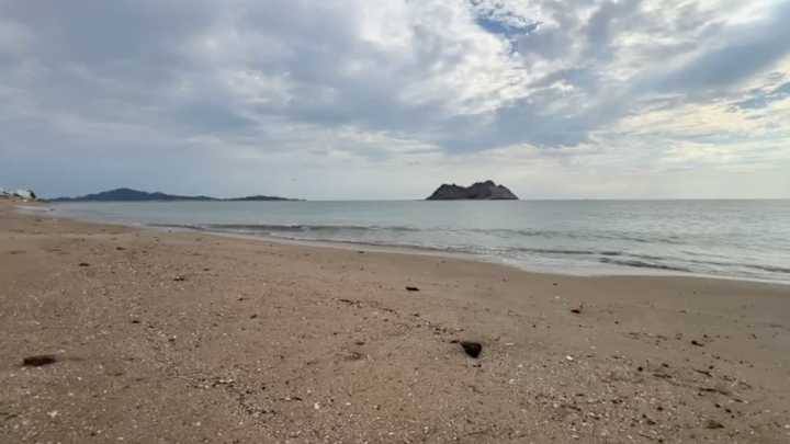 Cierran Playa de Bahía de Kino por Tormenta Tropical Priscila en Sonora