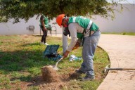 Brigadas municipales embellecen parques, plazas y escuelas en Ramos Arizpe