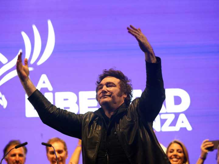 Milei se ató a Caputo, el futuro jefe de Gabinete y la regla de tres de Wall Street