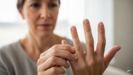 The Weird Early Sign Of Lung Cancer On Your Fingers You Should Not Ignore