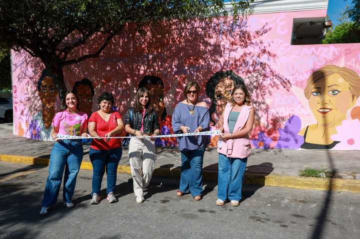 Inaugura San Pedro mural “Por la Vida” en la Semana Rosa de prevención del cáncer de mama