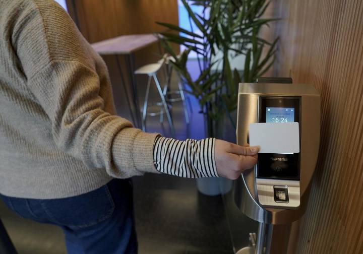 Digital y accesible: la guía del nuevo registro horario que tendrán que implantar las empresas