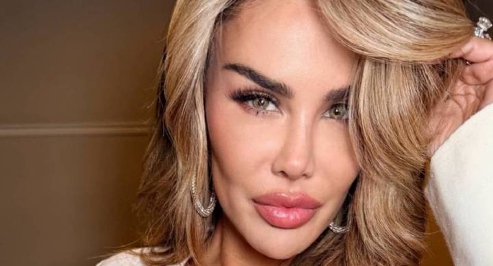 Ninel Conde impacta con cambio permanente de color de ojos