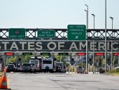 Snowbirds facing new hurdle at U.S. border for longer visits