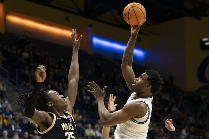 Deadspin | Cal takes long view on roster retention as season opens vs. CSUB