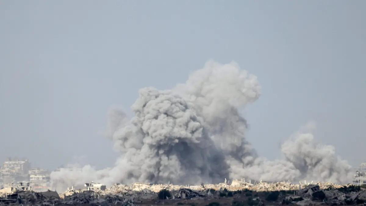 Israel mató a 16 palestinos pese a entrada en vigor del alto al fuego en Gaza