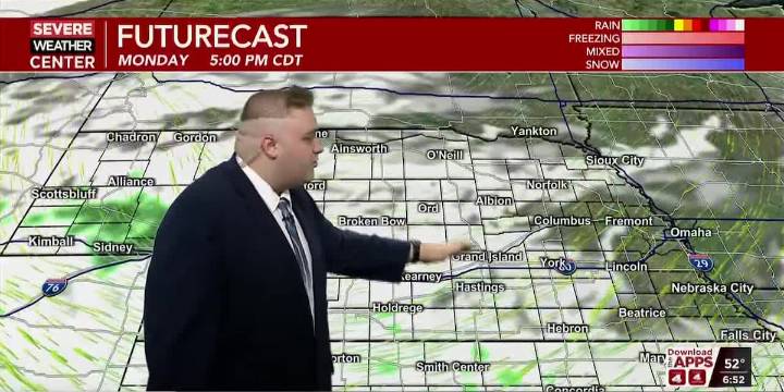 Cooler weather and scattered showers expected across central Nebraska