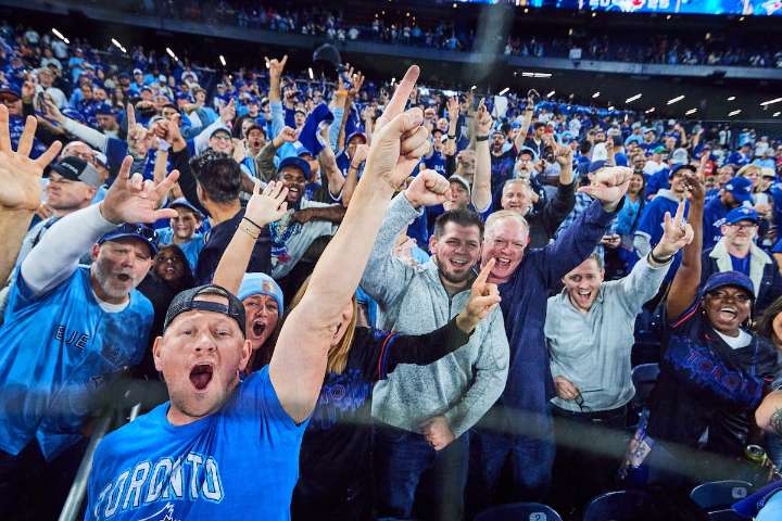 Blue Jays tickets are sold out and resale prices are soaring. Here’s how fans are trying to score World Series seats