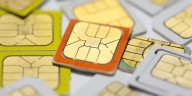La SIC investiga a Tigo, Claro, Movistar y WOM por fallas en la reposición de SIM Cards