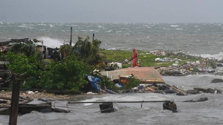Hurricane Melissa strikes: LI's Jamaican community worries, prays as monster storm roars across Caribbean island