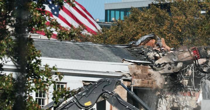 Trump ordena demolición de una parte de la Casa Blanca para construir un salón de baile