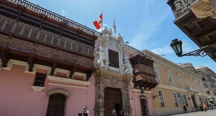 Cancillería activa asistencia consular en Jamaica para peruanos afectados por huracán Melissa