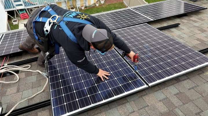 Long Island solar installers face challenges as tax credit ends