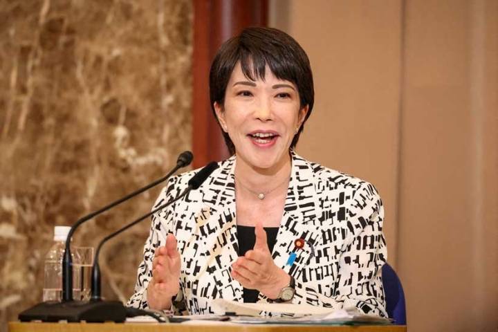 Sanae Takaichi gana elecciones en Japón