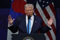 Trump matiza anuncio de reinicio de pruebas nucleares y dice que quiere "desnuclearizar"