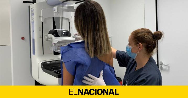 El PP monta un show en la reunión con Sanidad en plena crisis por los cribados de cáncer de mama