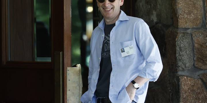 Amazon laid off over 14,000 people this week—but Wall Street is loving it anyway