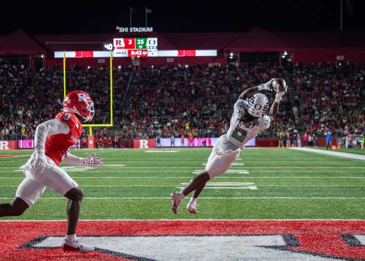 Rutgers suffers Ash-level blowout to Oregon as disastrous defense hits new low