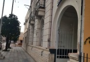 Denuncia por una menor golpeada por otra en la calle