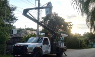 Atiende alumbrado público de Puerto Morelos reportes ciudadanos