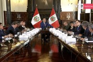 Presidente Jerí articula acciones con gobernadores regionales en Palacio de Gobierno