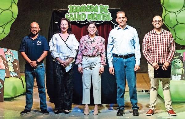Celebran el Día de la Salud Mental con títeres