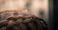 Here's Why Your Dandruff Gets So Bad In Autumn And Winter
