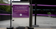 Smithsonian museums, National Zoo close temporarily amid shutdown
