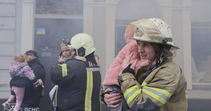 U.S. prepares new sanctions as Russian drones and missiles kill 6 in Ukraine
