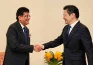 India, Singapore discuss ways to boost trade, investments