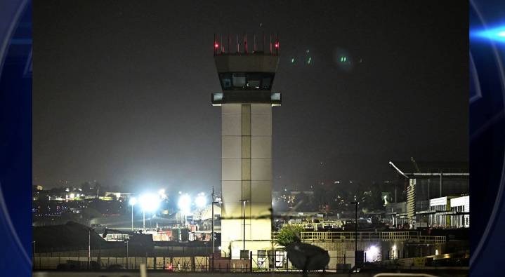 Delays spread to major airports across the country, as the government shutdown impacts travelers