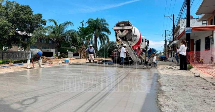 Mejora en infraestructura de colonia Niños Héroes: COMAPA SUR inicia pavimentación