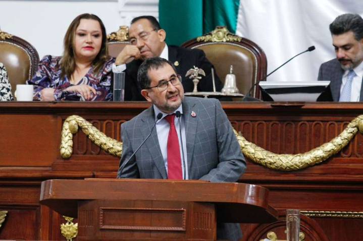 Segob anuncia creación de cabildo popular en CdMx durante la comparecencia de César Cravioto