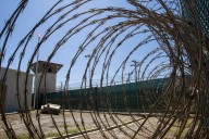 EEUU reanudó el traslado de migrantes a la base naval de Guantánamo