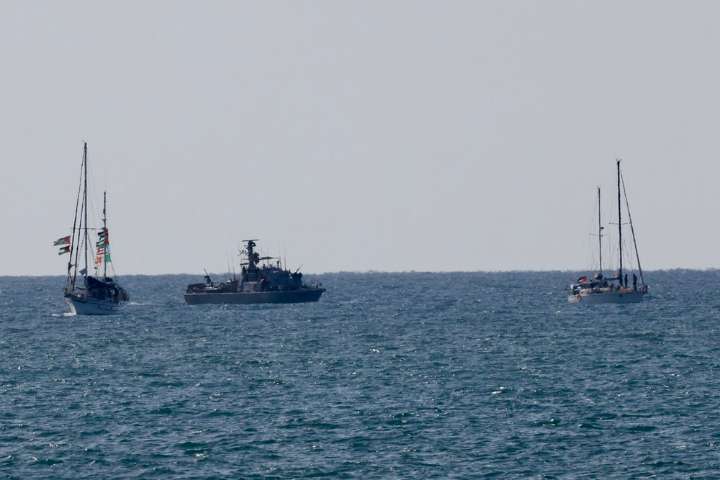 Vuelan de regreso a España 21 tripulantes de la Flotilla