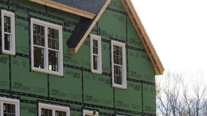 Typical NH family does not have enough money to cover basic living expenses, report finds