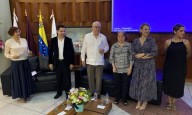 Inaugurada exposición «Transitar» de Villalón en celebración del 28 aniversario de la UJAP