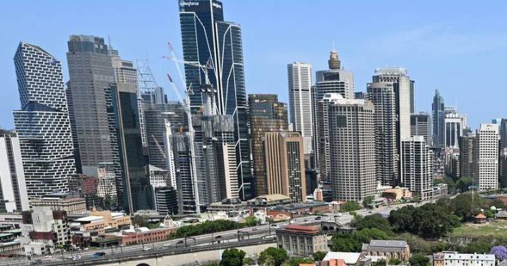 Chalmers mulls automatic approval for foreign investors