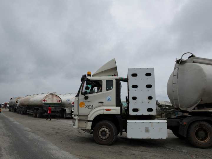 Nigerian fuel tanker explosion kills 35, road safety agency says